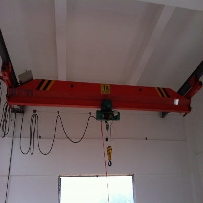 LXB型防爆電動單梁懸掛起重機(jī)投入運行